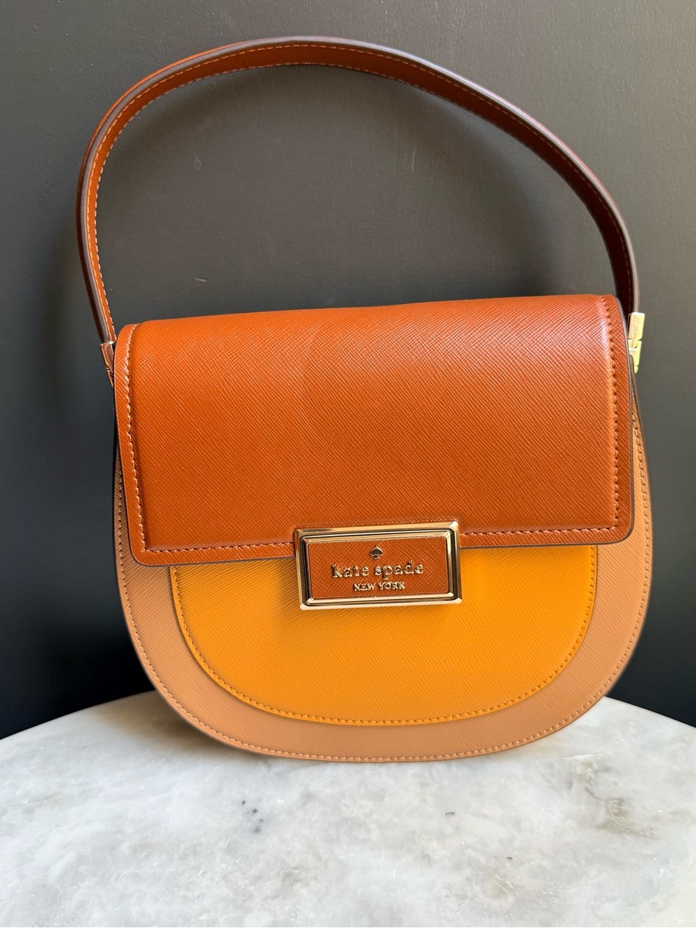 Kate Spade New York
REEGAN COLORBLOCK SADDLE BAG
